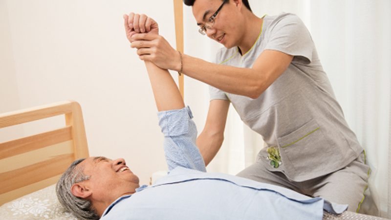 家庭养老床与医院病床：尺寸差异与适用场景解析