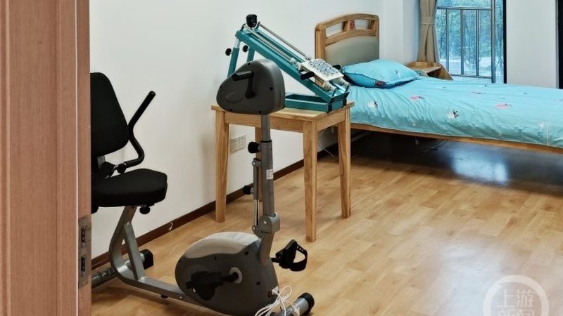 医养结合智能设备，守护失能老人的晚年生活